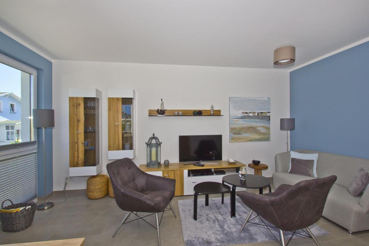 Zentrale Fewo Mit Balkon, Gratis Nutzung Vom Ahoi Erlebnisbad Und Sauna In Sellin - Villa Anni Fewo 05 Goehren  Exterior foto