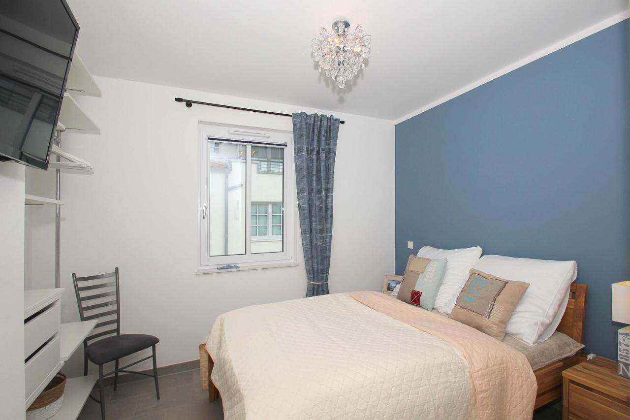 Zentrale Fewo Mit Balkon, Gratis Nutzung Vom Ahoi Erlebnisbad Und Sauna In Sellin - Villa Anni Fewo 05 Goehren  Exterior foto
